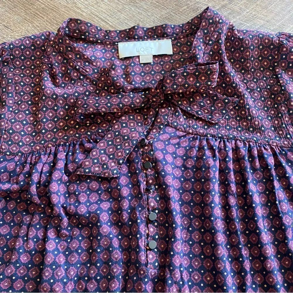 LOFT Blouse Bow Collar Top Preppy Navy Wine XS Relaxed Fit - Picture 3 of 10